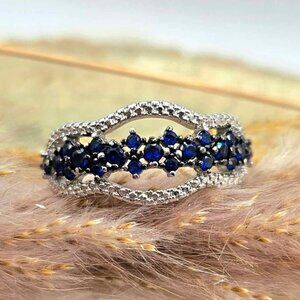 Beautiful Blue Sapphire Floral Pattern S925 Ring ( Size 9)